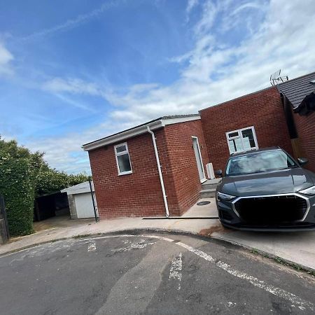 Shirehampton Villa Bristol Exterior photo